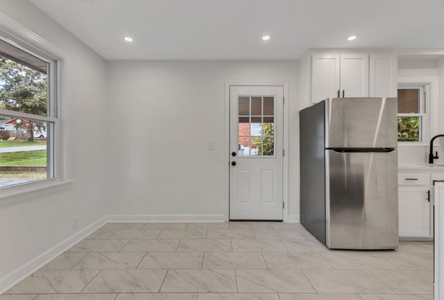 3120 Southlake Dr, Nashville, TN 37211