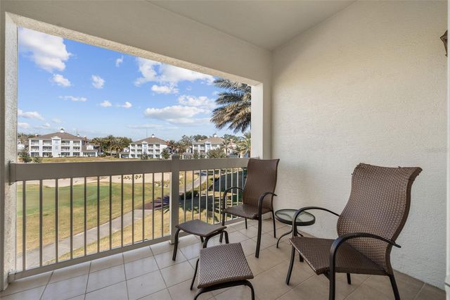 1597 HERITAGE CROSSING COURT 302, Reunion, FL 34747