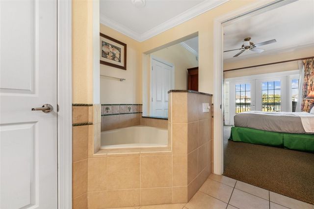 1597 HERITAGE CROSSING COURT 302, Reunion, FL 34747