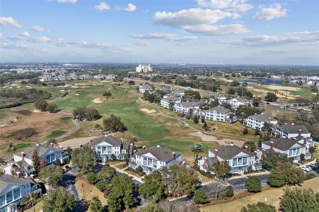 1597 HERITAGE CROSSING COURT 302, Reunion, FL 34747