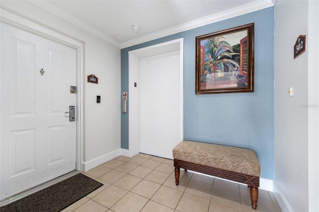 1597 HERITAGE CROSSING COURT 302, Reunion, FL 34747