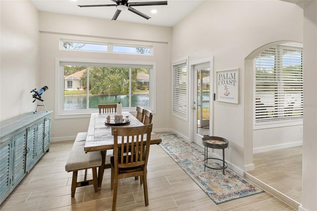 10 GLENEAGLES PLACE, Palm Coast, FL 32137