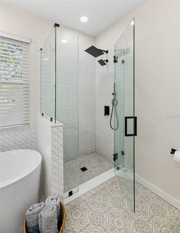 10 GLENEAGLES PLACE, Palm Coast, FL 32137