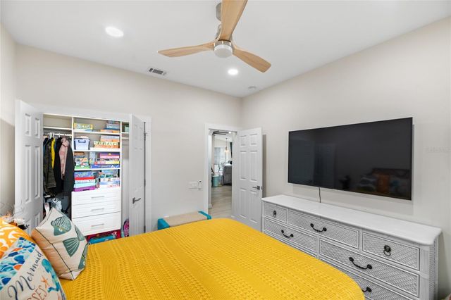 10 GLENEAGLES PLACE, Palm Coast, FL 32137