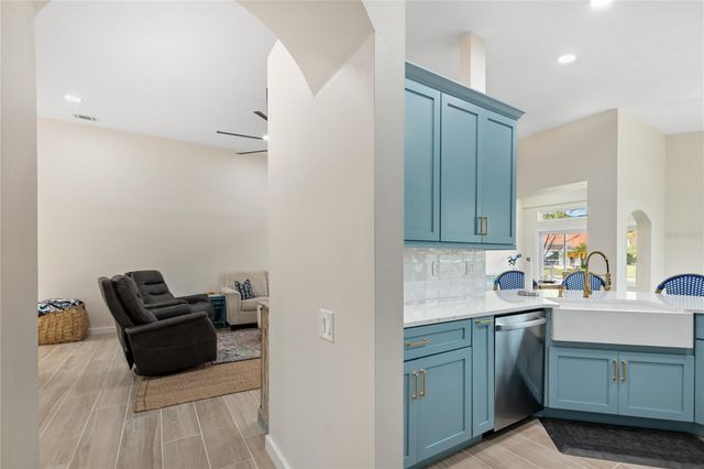 10 GLENEAGLES PLACE, Palm Coast, FL 32137