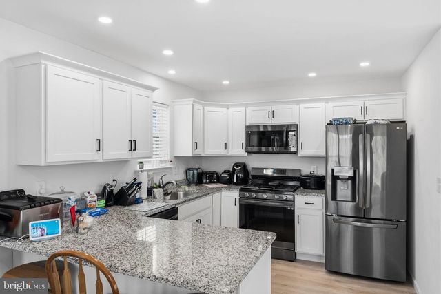 1011 WEST AVE, New Castle, DE 19720