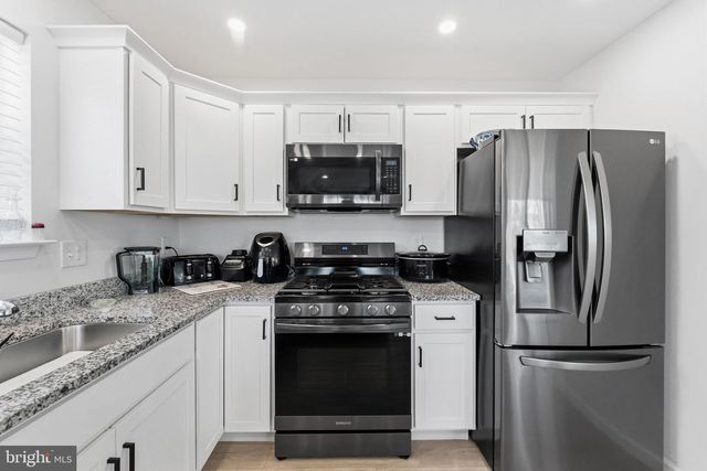 1011 WEST AVE, New Castle, DE 19720