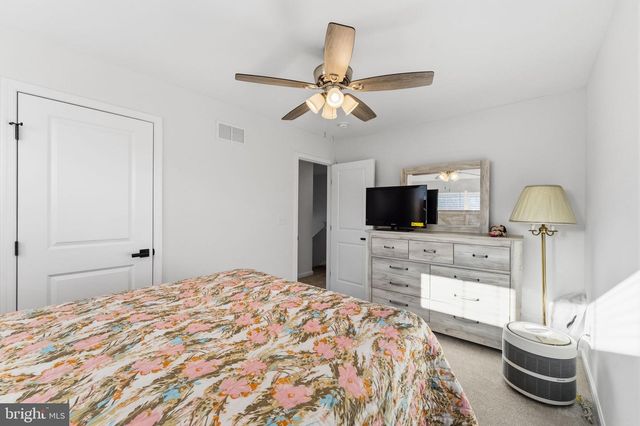 1011 WEST AVE, New Castle, DE 19720