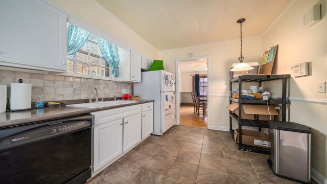 1218 Harlem Boulevard, Rockford, IL 61103