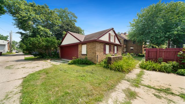 1218 Harlem Boulevard, Rockford, IL 61103