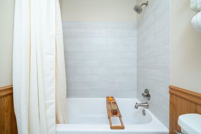 730 Centre Place, Traverse City, MI 49684