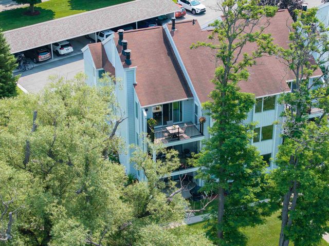 730 Centre Place, Traverse City, MI 49684