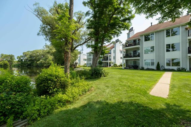 730 Centre Place, Traverse City, MI 49684