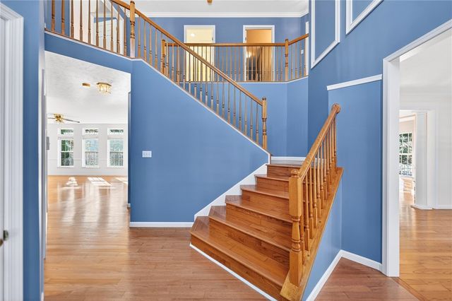 809 WIBLE RUN ROAD, Shaler, PA 15209