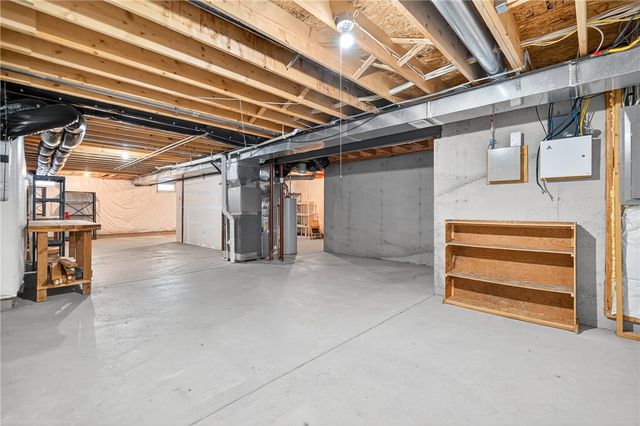 809 WIBLE RUN ROAD, Shaler, PA 15209