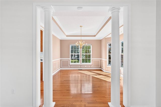 809 WIBLE RUN ROAD, Shaler, PA 15209