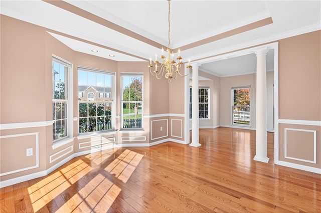 809 WIBLE RUN ROAD, Shaler, PA 15209