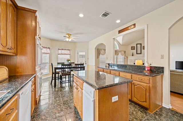 1603 Fairfax Drive, Mansfield, TX 76063