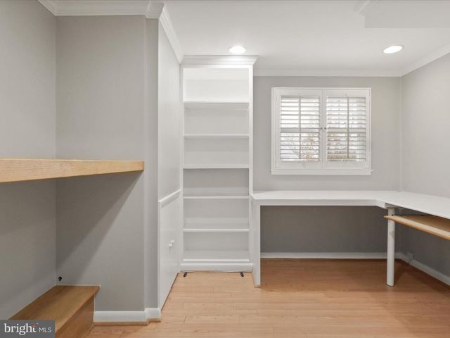 1919 KENBAR COURT, Mclean, VA 22101