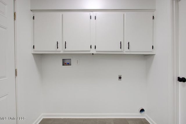 910 Hackberry Drive, Southaven, MS 38671