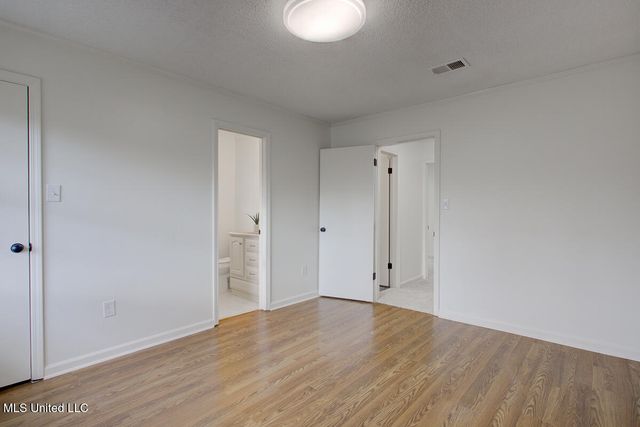 910 Hackberry Drive, Southaven, MS 38671