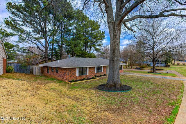 910 Hackberry Drive, Southaven, MS 38671