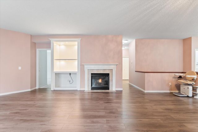 1680 Oakbrooke Court, Eagan, MN 55122