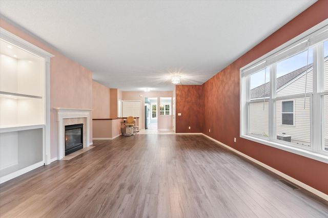 1680 Oakbrooke Court, Eagan, MN 55122