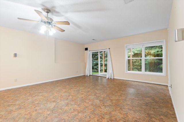 1680 Oakbrooke Court, Eagan, MN 55122