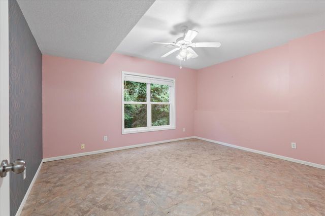 1680 Oakbrooke Court, Eagan, MN 55122
