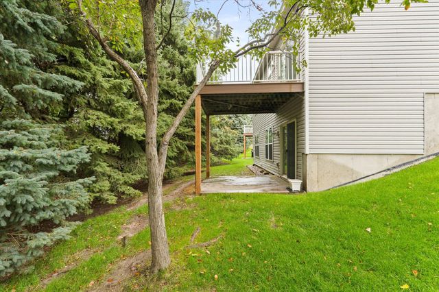 1680 Oakbrooke Court, Eagan, MN 55122