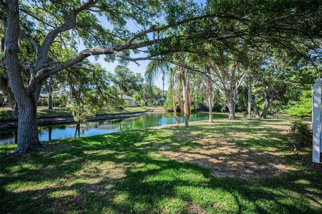 1802 OAK RIDGE ROAD, Safety Harbor, FL 34695