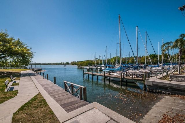 1802 OAK RIDGE ROAD, Safety Harbor, FL 34695