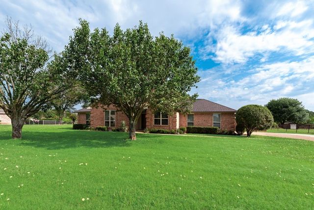 517 Hiwasee Road, Waxahachie, TX 75165