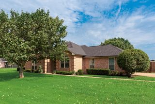 517 Hiwasee Road, Waxahachie, TX 75165