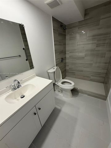 8261 SW 128th St 118, Pinecrest, FL 33156