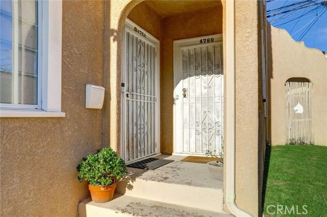 4756 Edgewood, Los Angeles, CA 90019