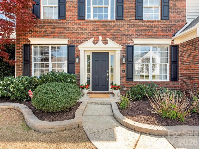 2306 Winthorp Ridge Road, Charlotte, NC 28270
