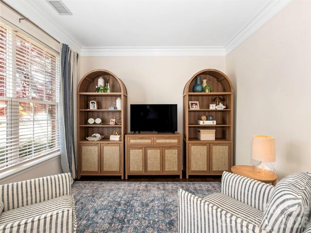 2306 Winthorp Ridge Road, Charlotte, NC 28270