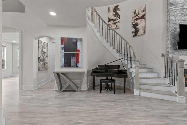 648 Garcitas Court, Webster, TX 77598