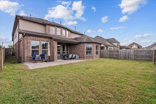 648 Garcitas Court, Webster, TX 77598