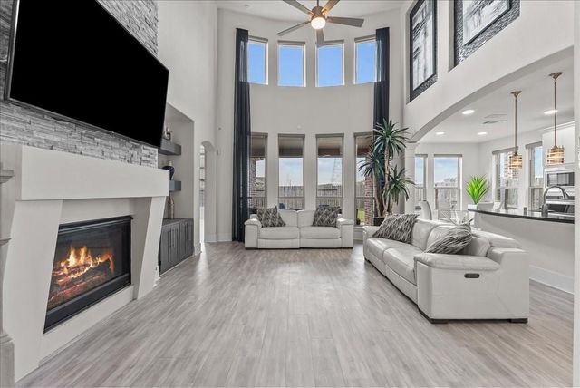 648 Garcitas Court, Webster, TX 77598