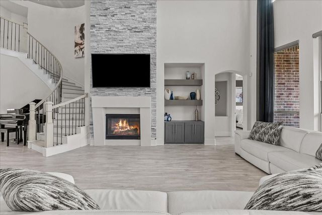 648 Garcitas Court, Webster, TX 77598