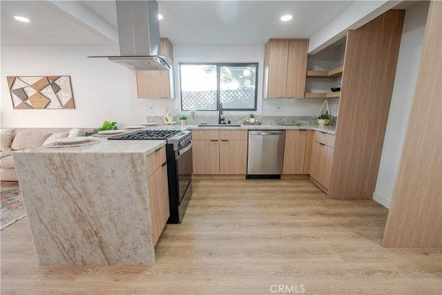 3117 N Main, Los Angeles, CA 90031