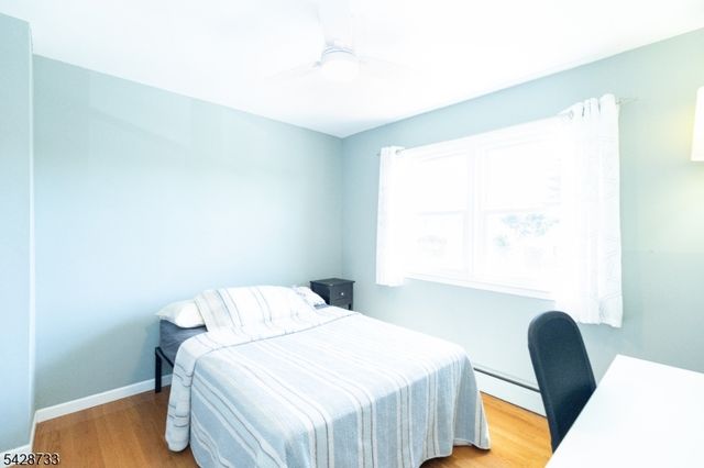 67 Thomas Pl, Edison Twp., NJ 08837