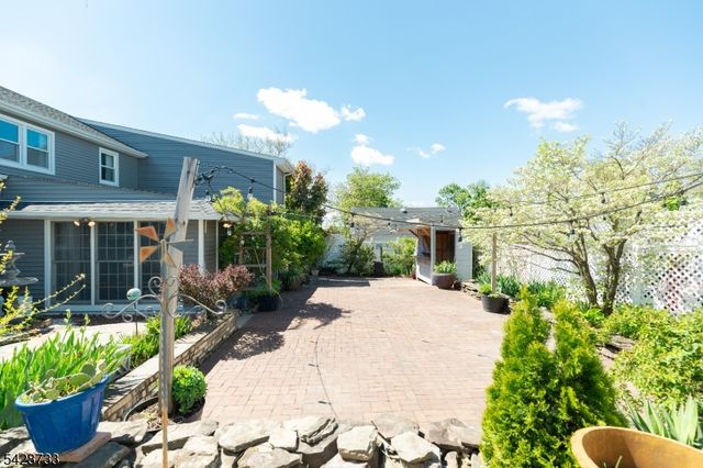 67 Thomas Pl, Edison Twp., NJ 08837