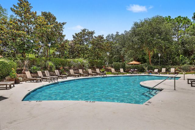 1300 Park West Boulevard 824, Mount Pleasant, SC 29466