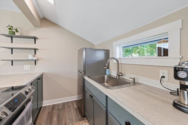 907 E 30th Ave, Spokane, WA 99203