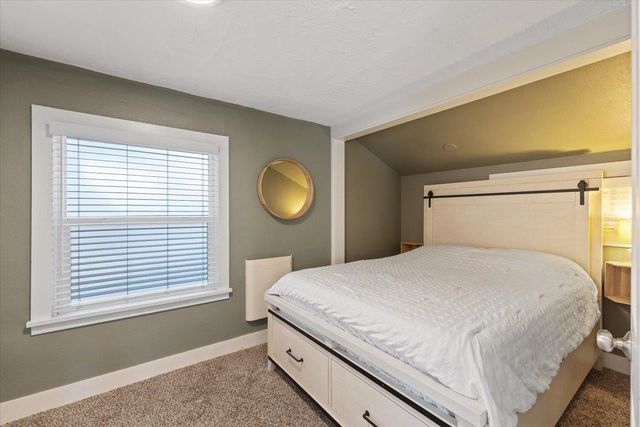 907 E 30th Ave, Spokane, WA 99203