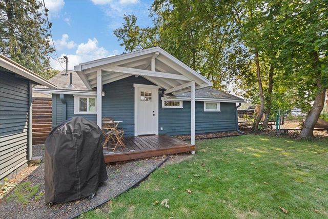 907 E 30th Ave, Spokane, WA 99203